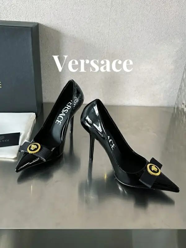 versace a talons hauts chaussures pour femme s_11747ab1